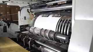 Fabrication de sacs en papier kraft personnalisés | Usine de sacs en papier à poignée torsadée et à poignée plate
