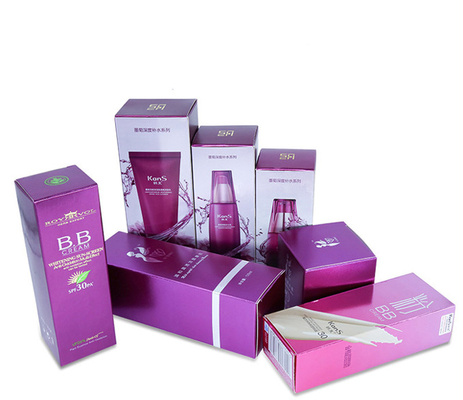 Un bon prix. Fabricant de gros de boîtes d'emballage de soins de la peau en papier de luxe personnalisé 350gsm en ligne