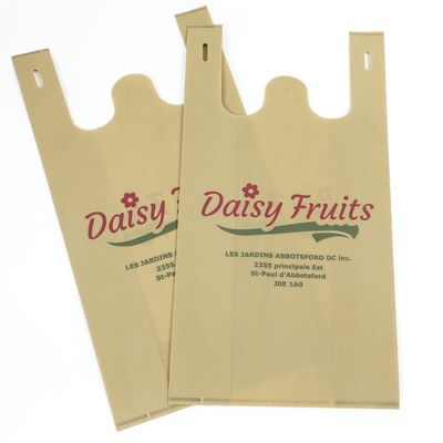 Un bon prix. Sacs à main à l'échelle en ligne