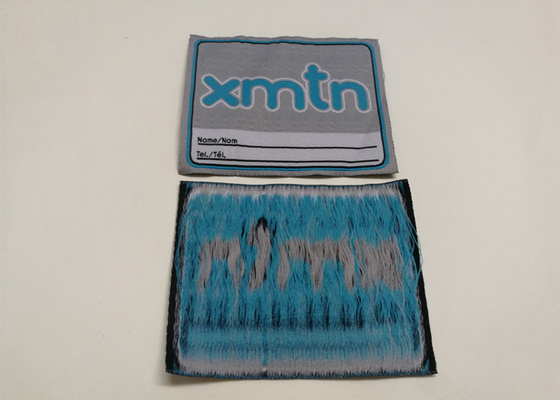 Un bon prix. Les étiquettes faites sur commande d'habillement cousent sur les labels tissés avec propre Logo Woven Tags For Clothing en ligne